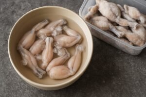 Comment décongeler des cuisses de grenouilles