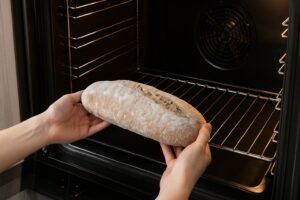 Comment décongeler du pain au four